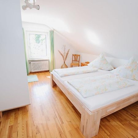 Ferienwohnung Menzer Am See Ohningen Bagian luar foto